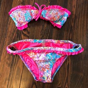 Women’s floral biking, size small